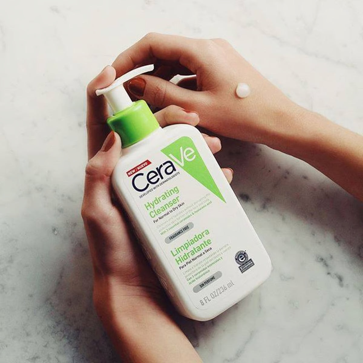 CeraVe Hydrating Cleanser - For Normal to Dry Skin